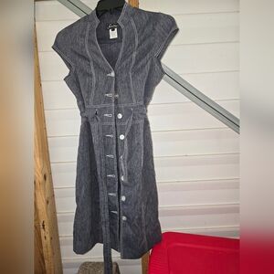 Sweet Charcoal Gray Midi Dress with Short sleeves Size 8